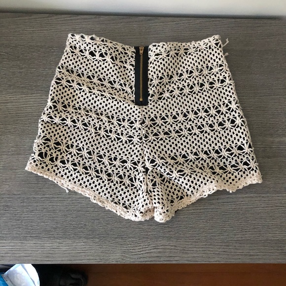 Dolls Kill high waist crochet shorts - Picture 2 of 3